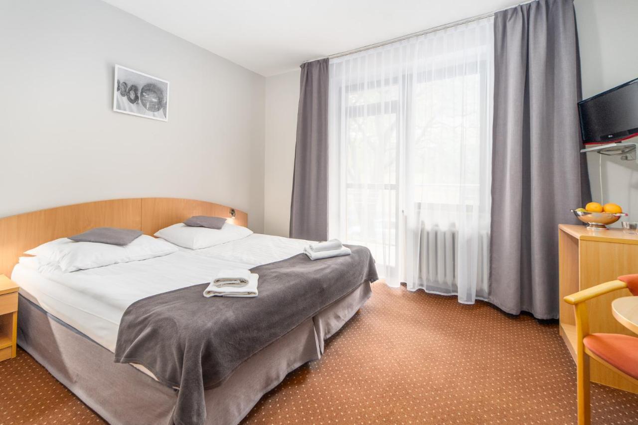 Seapark Hotel Wellness & Spa Колобжег Екстериор снимка