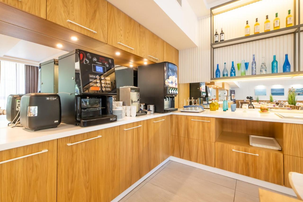 Seapark Hotel Wellness & Spa Колобжег Екстериор снимка
