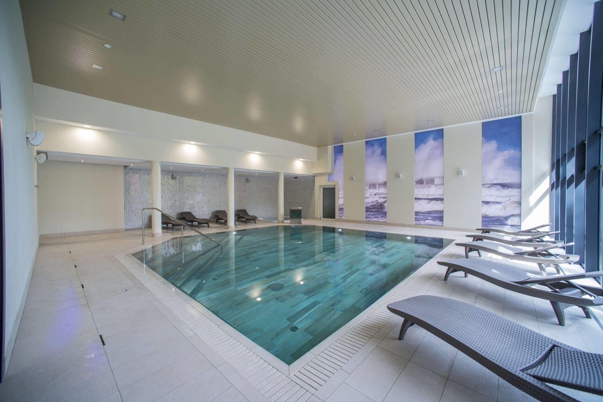 Seapark Hotel Wellness & Spa Колобжег Екстериор снимка